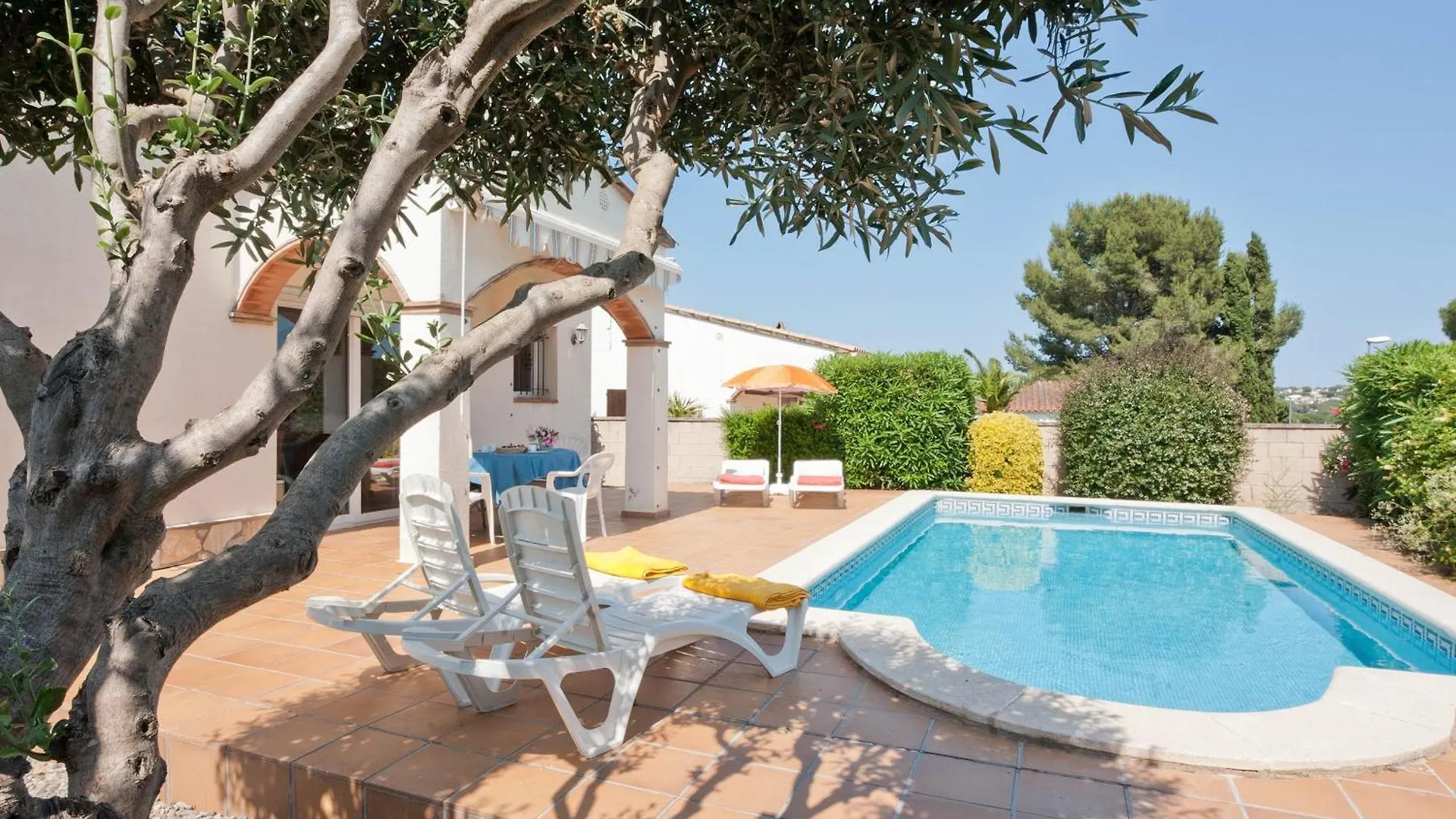 Villa Tarragona à L' Escala 0*,